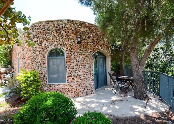 Tur Sinai Organic Farm Resort